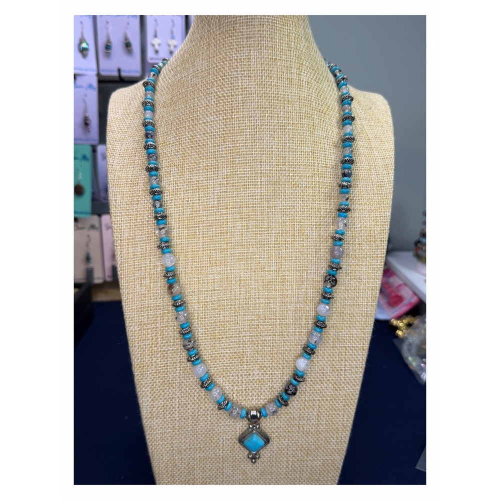 Faux Turquoise Beaded Necklace Silver Southwest Boho Pendant Toggle Clasp